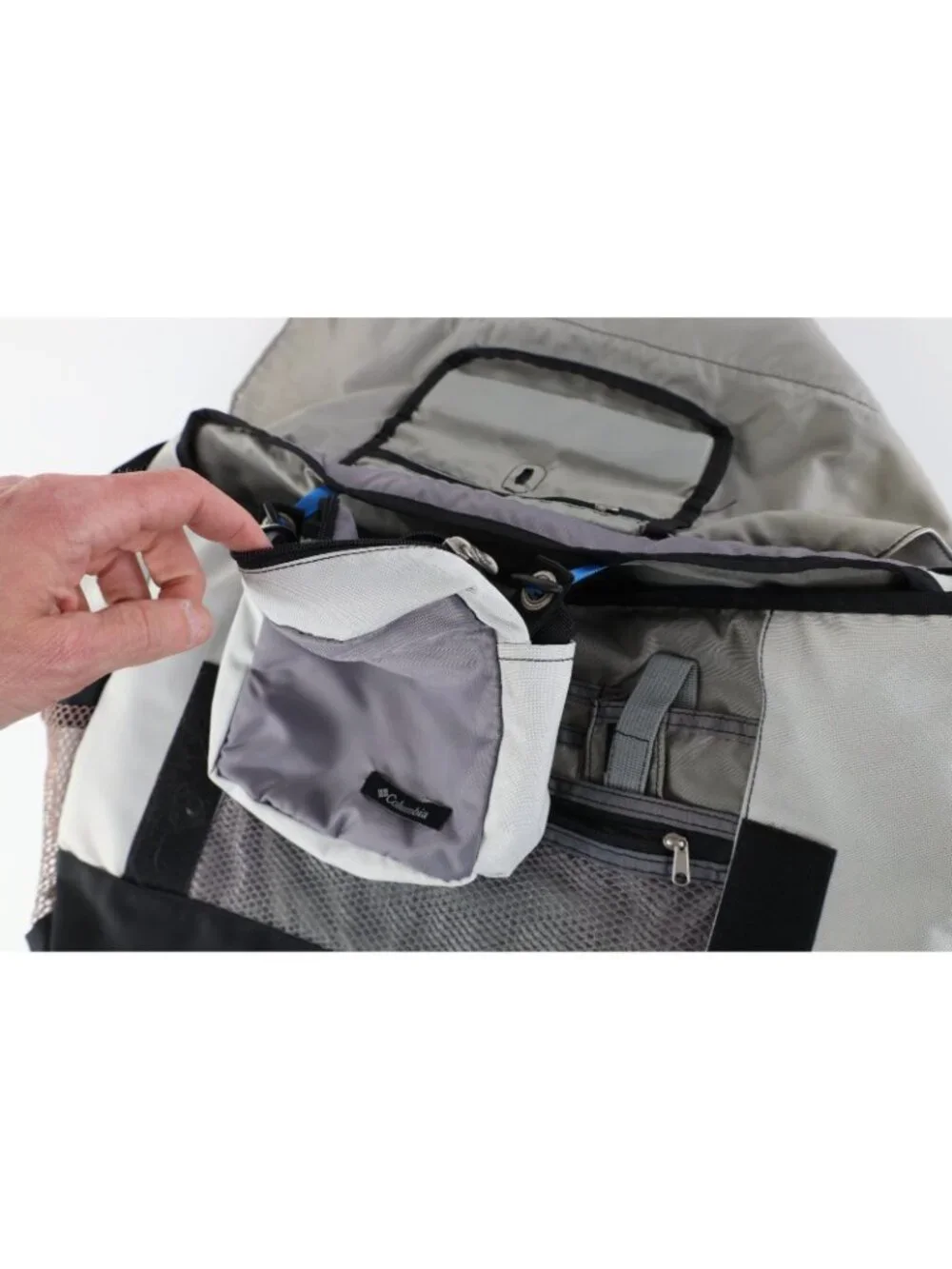 Vtg 90s Y2K Columbia Sportswear 2 In 1 Crossbody Flap Messenger Bag Pack Gray